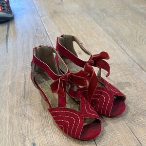 Joyfolie Red high heel with Bow Detail and gold